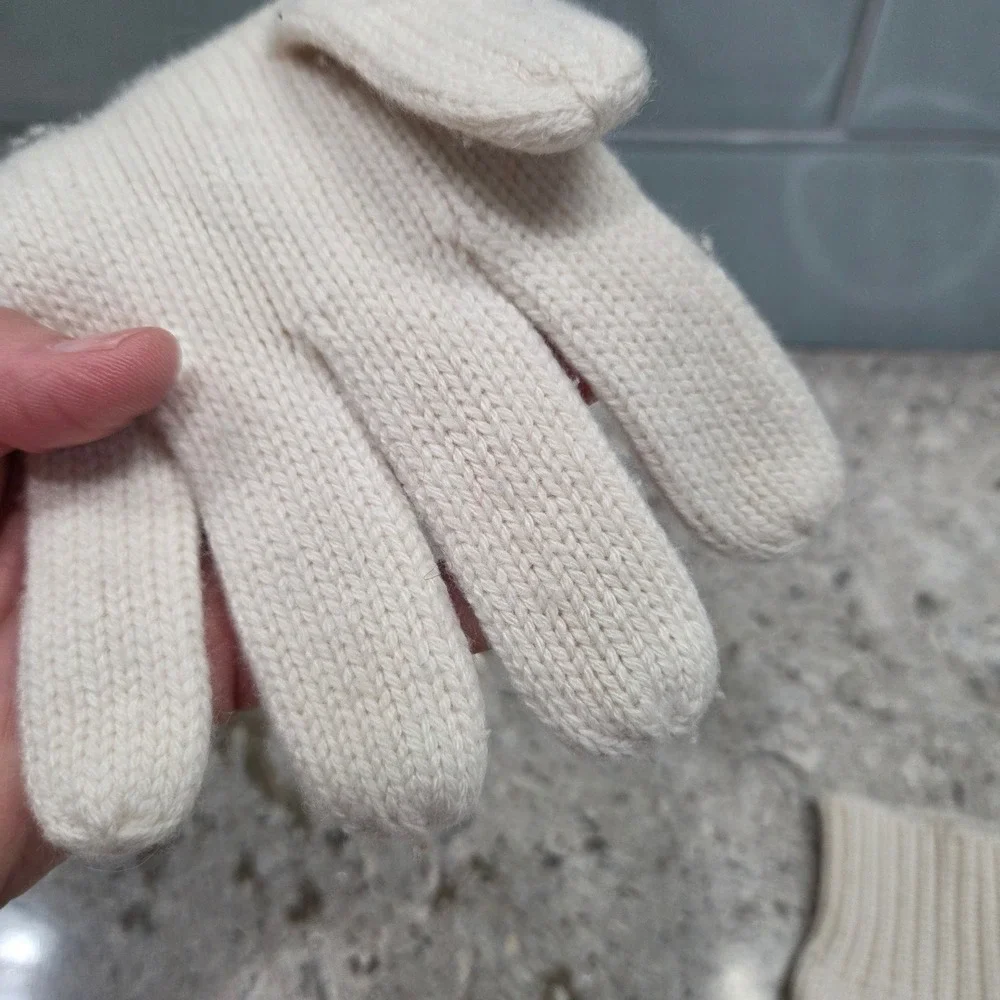 Brooks‎ Brothers 100% Cashmere Cable Knit Gloves Cream Ivory One Size Winter